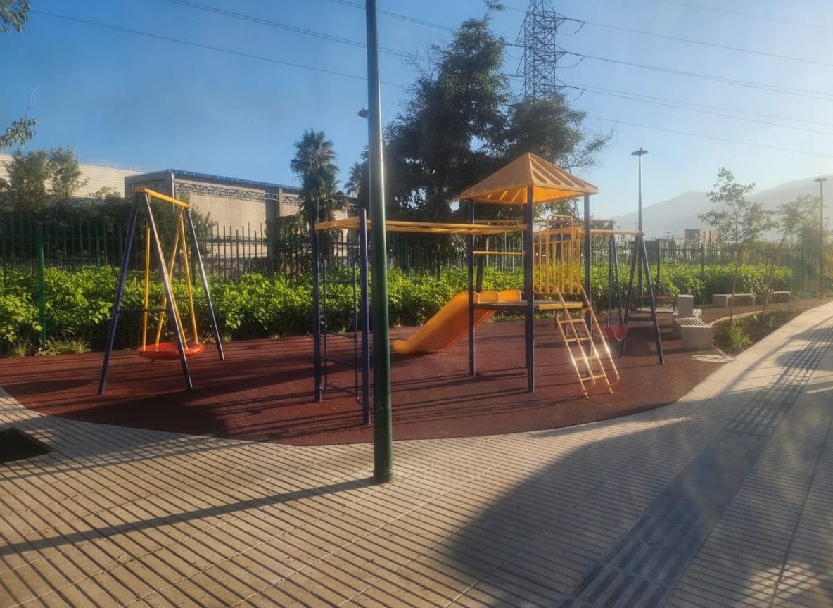 Juegos infantiles instalados sobre pavimento de seguridad